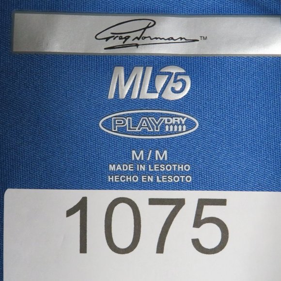 Greg Norman* Men's Short Sleeve Split Side Hem 1/4 Button Down Golf Shirt~Medium - Picture 3 of 10